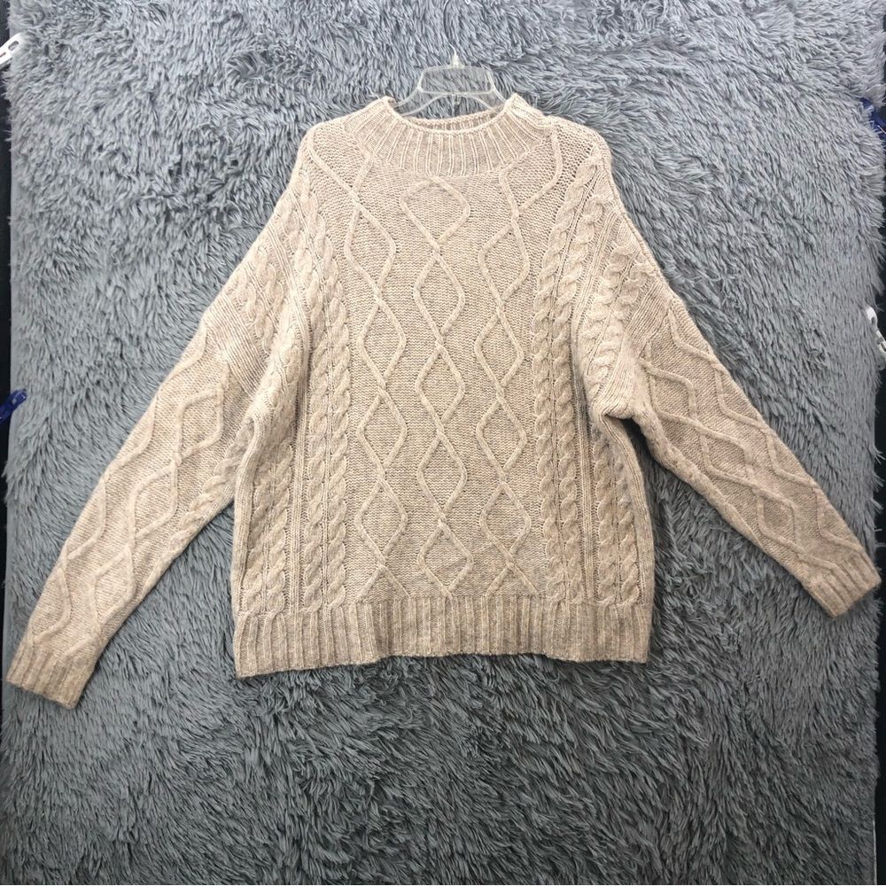 Forever 21 Sweater Womens Large Cableknit Super Soft Drop Shoulder NWT